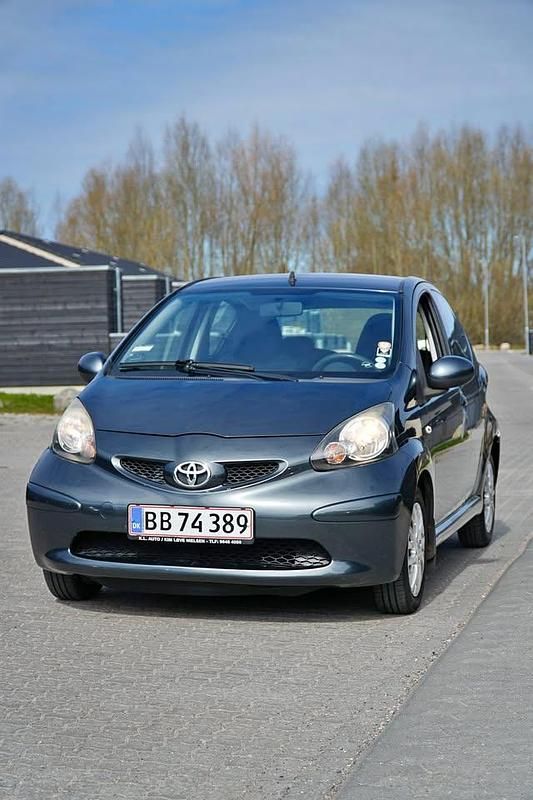 Brugt 2009 Toyota Aygo Hatchback | 25.000 kr. (Fair pris) - Billede 1/4