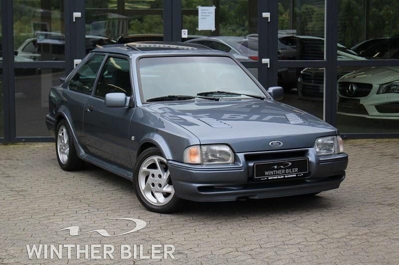 Koks Brugt 1987 Ford Escort RS Hatchback | 179.900 kr. - Billede 1/4