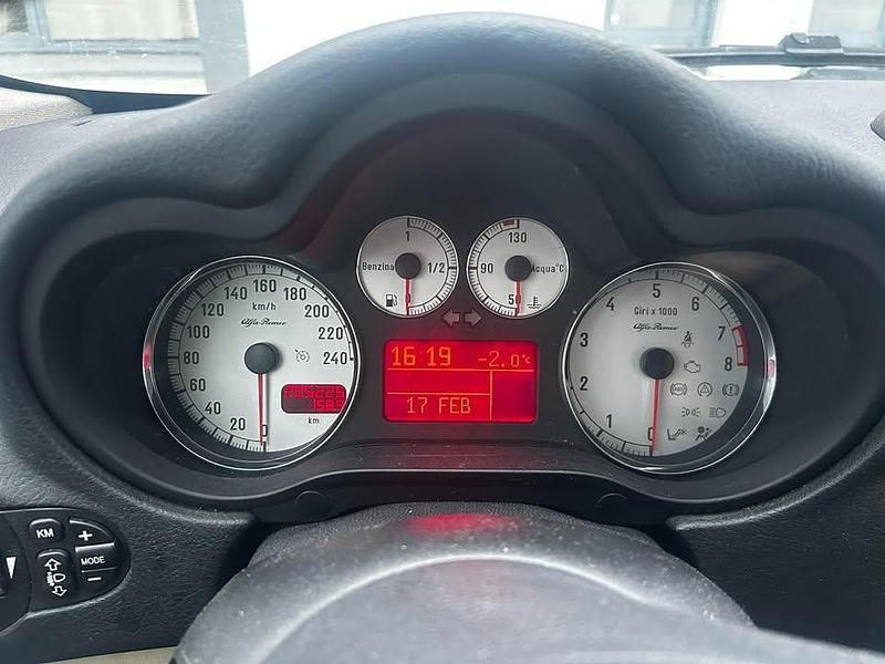 Brugt Alfa Romeo 147 105 HK (77 kW) 2006 Hatchback