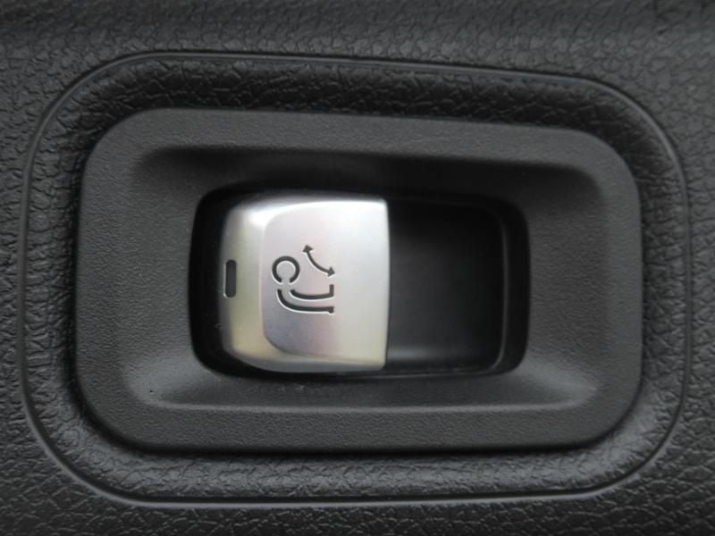 Brugt Mercedes E220 197 HK (144 kW) 2021 Sølv metallak Sedan