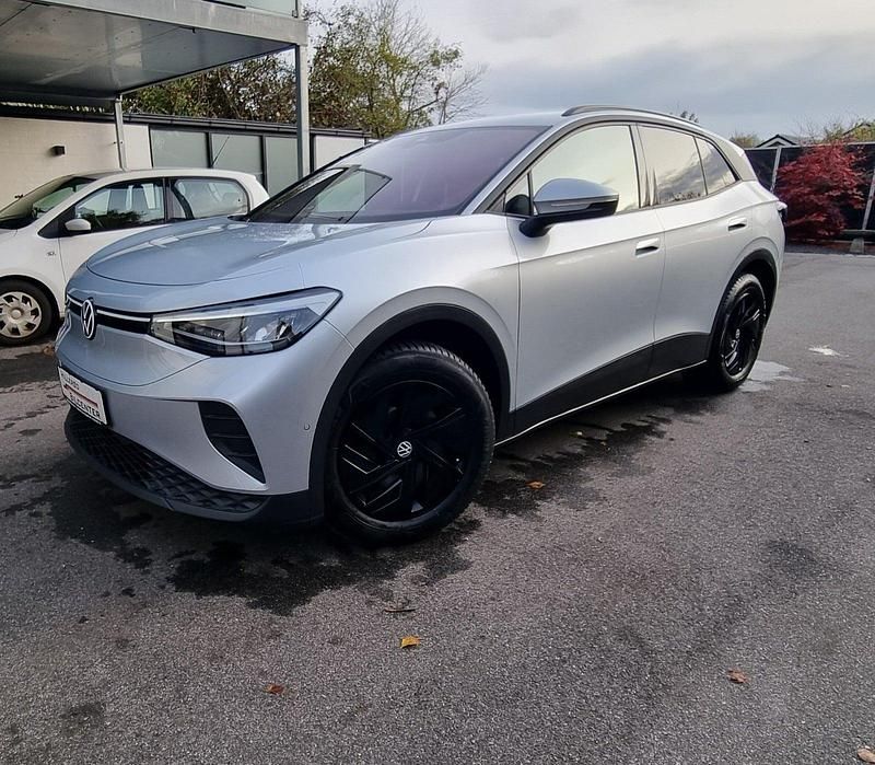 Sølvmetal Brugt 2024 VW ID.4 SUV | 239.800 kr. (Fair pris) - Billede 1/4