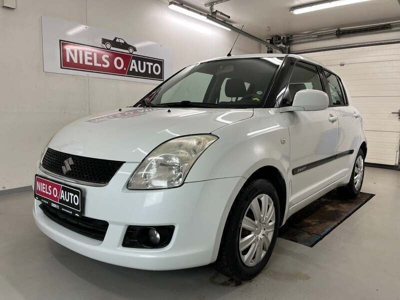 Perlemorshvid Brugt 2009 Suzuki Swift GLS Hatchback | 39.800 kr. (Fair pris) - Billede 1/4