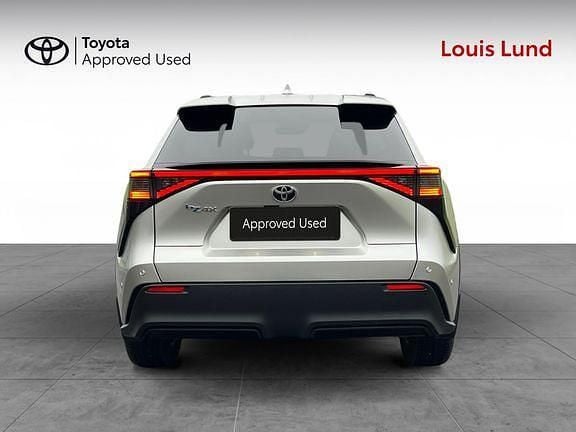 Brugt Toyota bZ4X Executive 150 kW (204 HK) 2025 Precious silver SUV