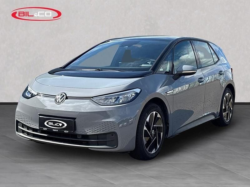 Lys grå metallak Brugt 2023 VW ID.3 Pro Performance Hatchback | 194.990 kr. (Fair pris) - Billede 1/4