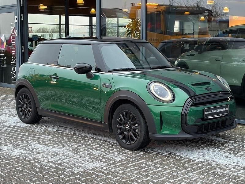 Grønmetal Brugt 2023 Mini Cooper SE Premium Plus Hatchback | 169.700 kr. (Fair pris) - Billede 1/3