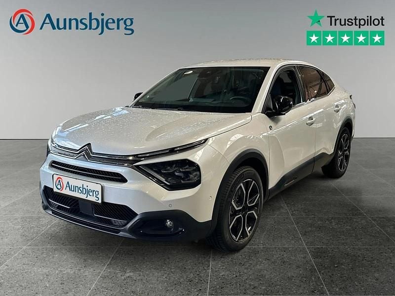 Sort Brugt 2023 Citroën e-C4 Shine Hatchback | 177.500 kr. (Lidt for dyr) - Billede 1/4
