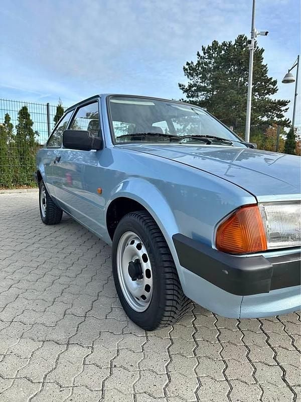 Brugt 1984 Ford Escort Sedan | 60.000 kr. - Billede 1/4