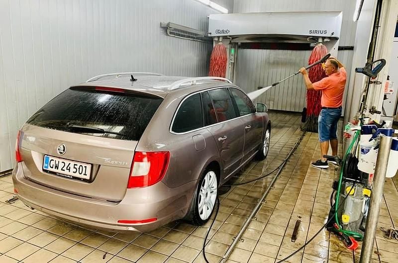 Brugt Skoda Superb GreenLine 105 HK (77 kW) 2012 Stationcar