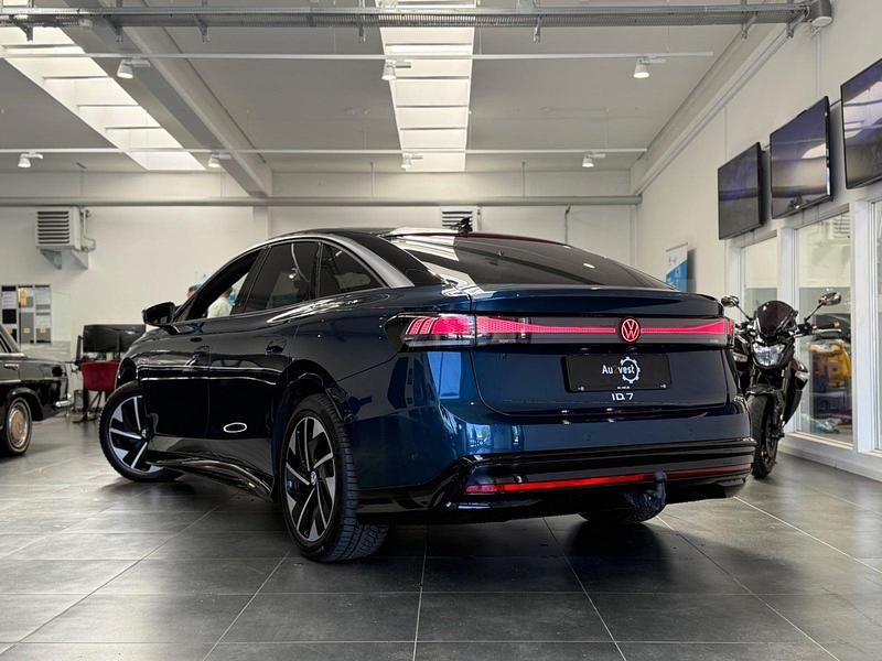 Brugt VW ID.7 Style 210 kW (286 HK) 2024 Blåmetal Hatchback