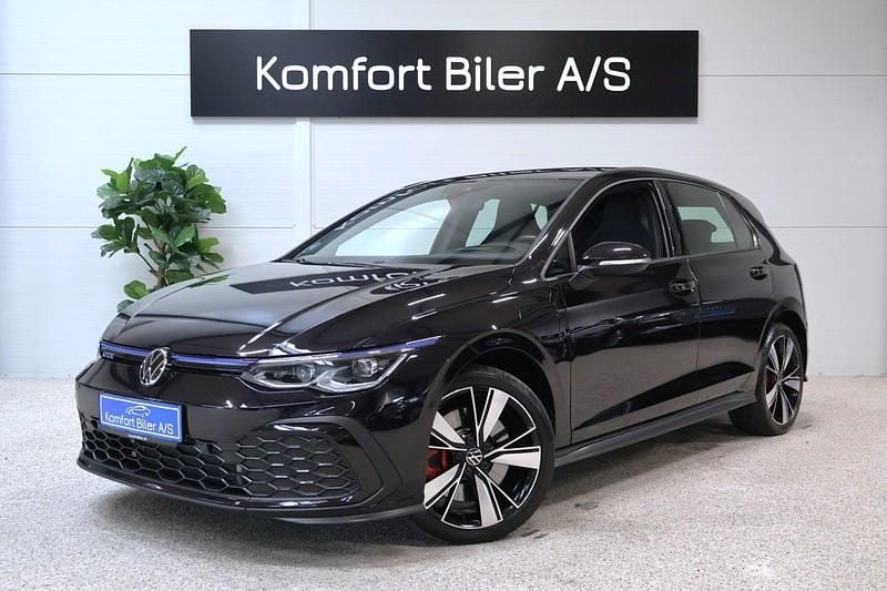 Sortmetal Brugt 2021 VW Golf VIII GTE Hatchback | 259.900 kr. (Fair pris) - Billede 1/4