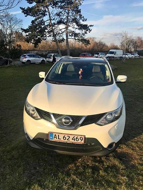 Hvid Brugt 2014 Nissan Qashqai Tekna SUV | 70.000 kr. (Fair pris) - Billede 1/4