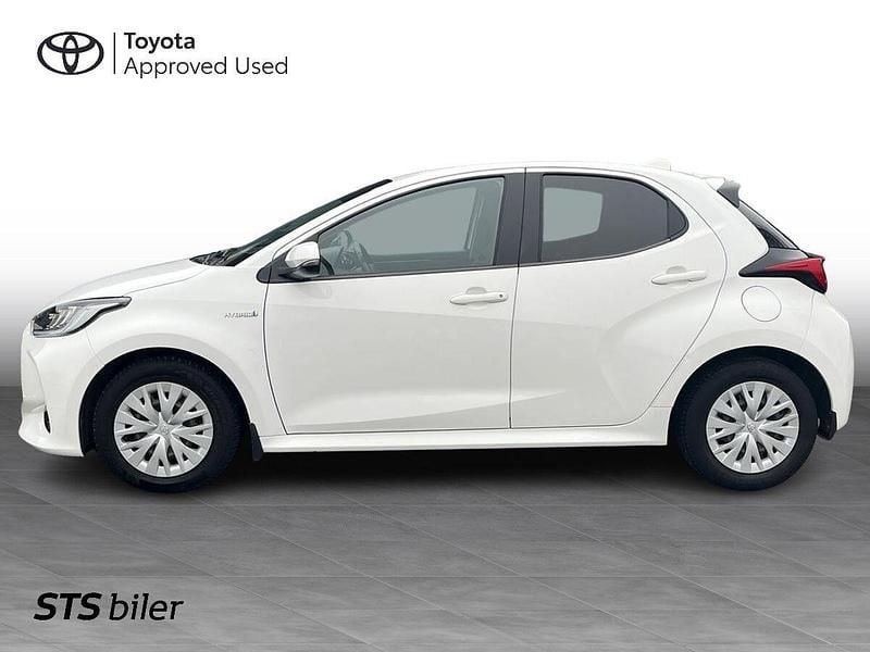 Brugt Toyota Yaris H3 116 HK (85 kW) 2021 Pure white Hatchback