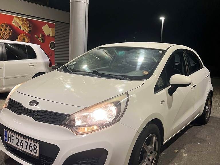 Brugt 2012 Kia Rio | 60.000 kr. (Lidt for dyr) - Billede 1/3