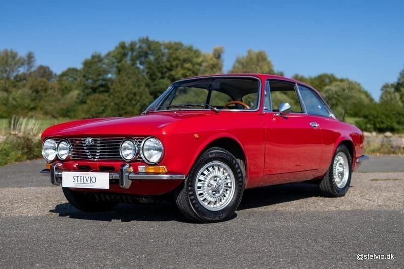 Blå Brugt 1973 Alfa Romeo 2000 Veloce Sedan | 295.000 kr. - Billede 1/4