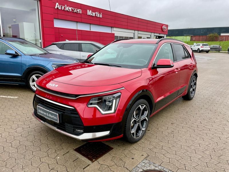 Runway red Brugt 2022 Kia Niro SUV | 319.900 kr. (Dyr) - Billede 1/4