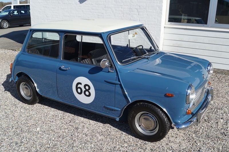 Brugt Morris Mascot 998 HK (734 kW) 1968 Rød