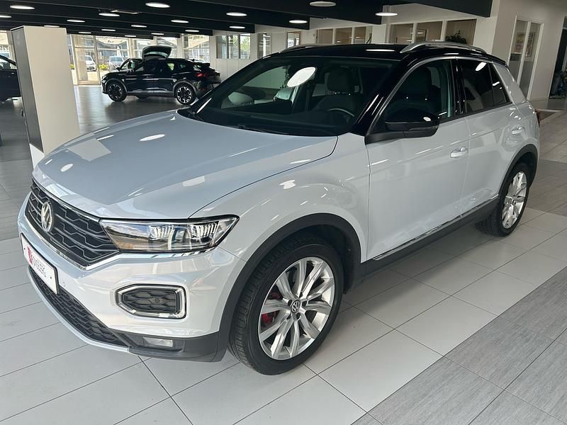 Hvid Brugt 2020 VW T-Roc Sport SUV | 244.900 kr. (Fair pris) - Billede 1/4