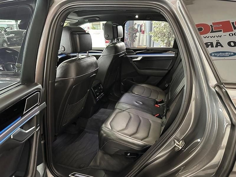 Brugt VW Touareg R-line 286 HK (210 kW) 2018 Gråmetal SUV
