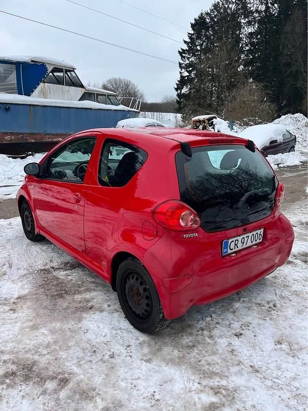 Brugt Toyota Aygo 68 HK (50 kW) 2006 Hatchback