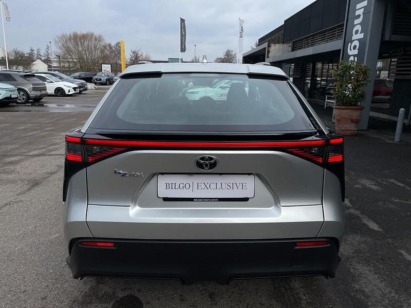 Ny Toyota bZ4X Active 164 kW (224 HK) 2025 Grå SUV