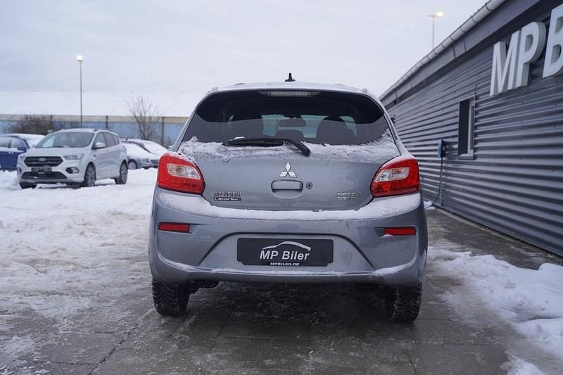 Brugt Mitsubishi Space Star Invite+ 80 HK (58 kW) 2020 Gråmetal Hatchback