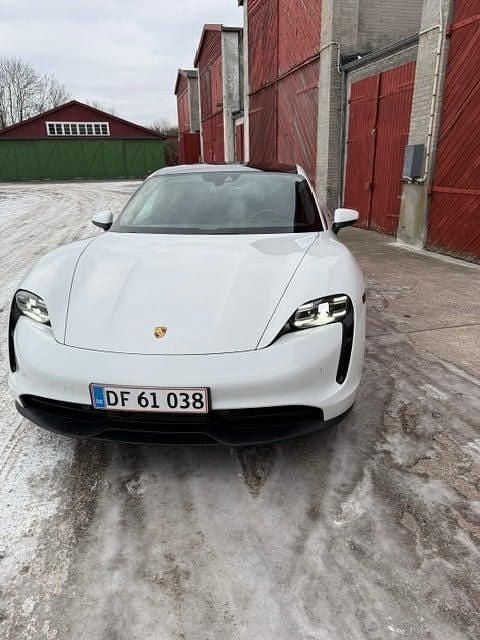 Brugt Porsche Taycan Performance Package 279 kW (380 HK) 2021 Hvid Sedan