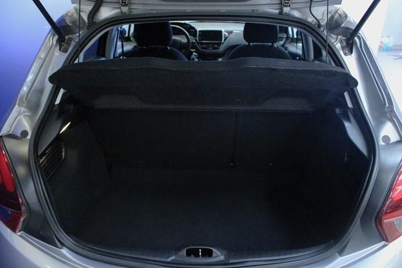 Brugt Peugeot 208 Envy 82 HK (60 kW) 2018 Sølvmetal Hatchback