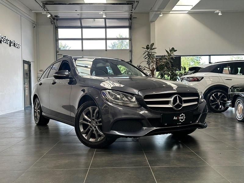 Gråmetal Brugt 2015 Mercedes C200 Stationcar | 107.799 kr. (Lidt for dyr) - Billede 1/4