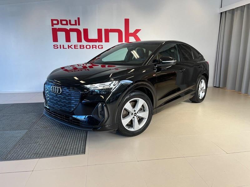 Sortmetal Brugt 2022 Audi Q4 Sportback e-tron S-Line SUV | 276.900 kr. (Fair pris) - Billede 1/4