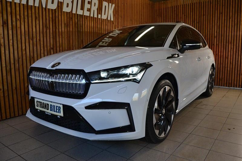 Hvid Brugt 2022 Skoda Enyaq iV SportLine SUV | 319.800 kr. (Dyr) - Billede 1/4
