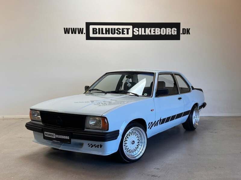 Brugt Opel Ascona 1980 Blå