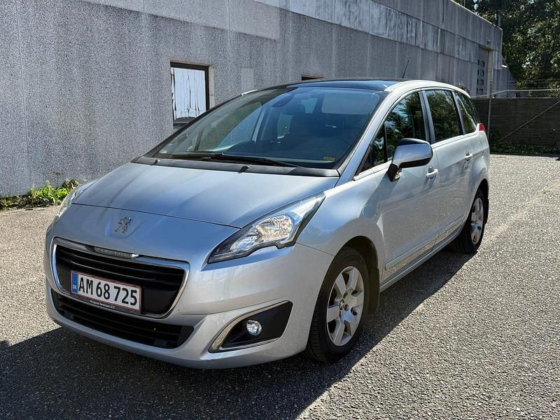 Sølvmetal Brugt 2014 Peugeot 5008 Active MPV | 49.900 kr. (God pris) - Billede 1/4