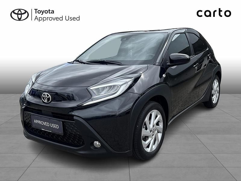 209 night sky black Brugt 2024 Toyota Aygo Active Hatchback | 144.900 kr. (Fair pris) - Billede 1/3