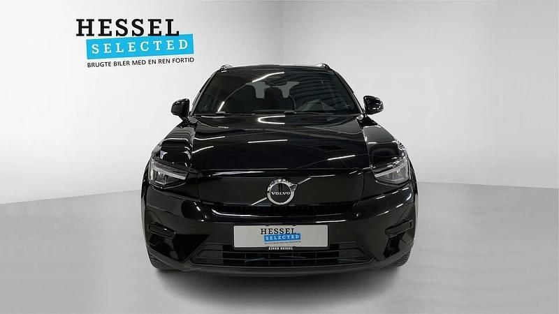 Brugt Volvo XC40 Core 169 kW (231 HK) 2022 Onyx black metallic SUV
