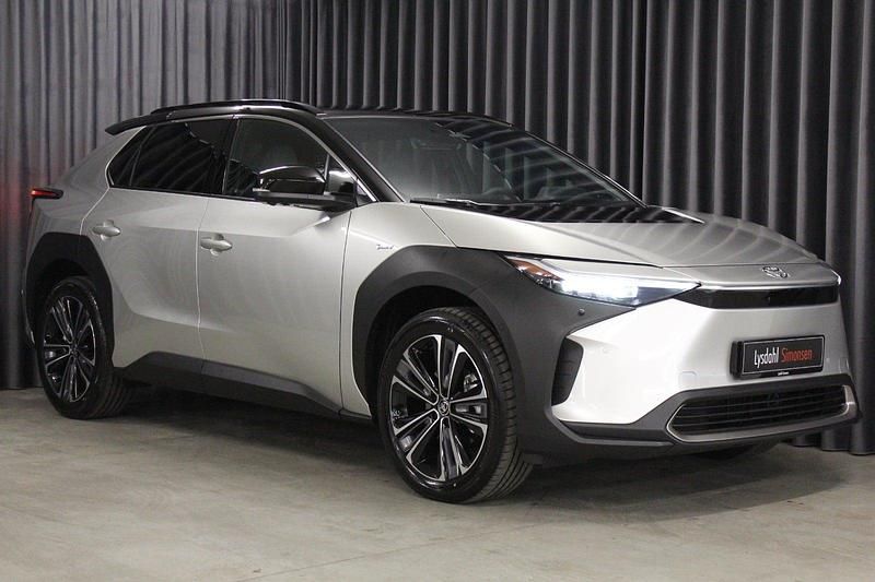 Gråmetal Ny 2025 Toyota bZ4X Executive SUV | 339.900 kr. (Fair pris) - Billede 1/4