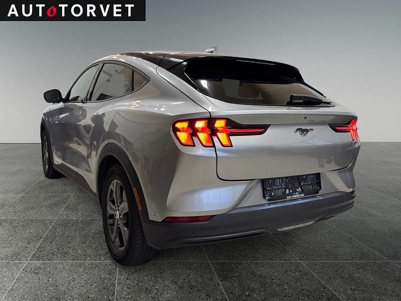 Brugt Ford Mustang Mach-E Extended Range 216 kW (294 HK) 2021 Sølvmetal SUV