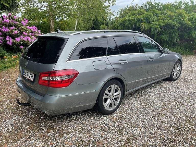 Brugt 2012 Mercedes E350 Elegance | 95.000 kr. (Lidt for dyr) - Billede 1/3