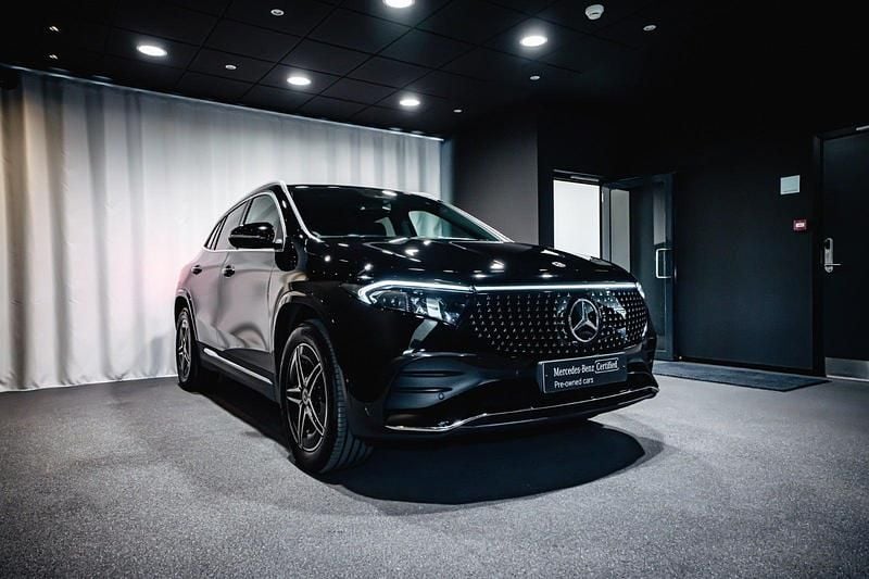 Brugt Mercedes EQA250+ Premium 139 kW (190 HK) 2025 Farve: sort SUV