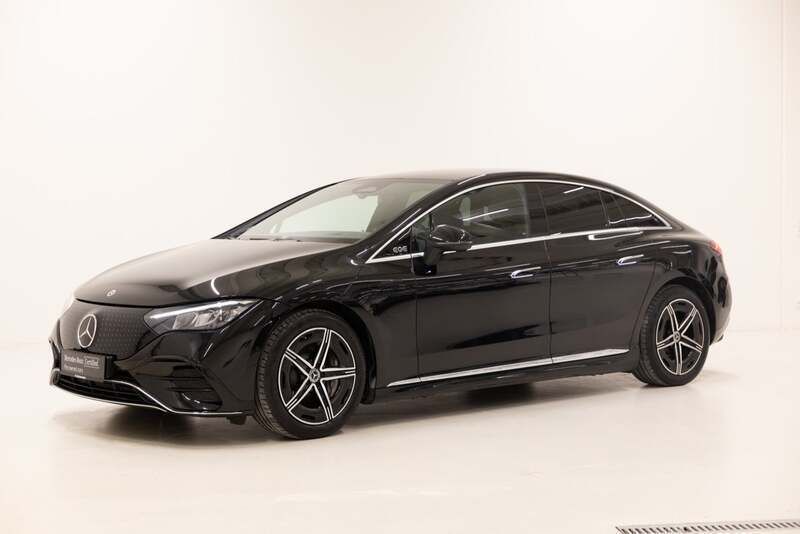 Farve: sortmetal Brugt 2024 Mercedes EQE350 AMG | 499.900 kr. - Billede 1/4