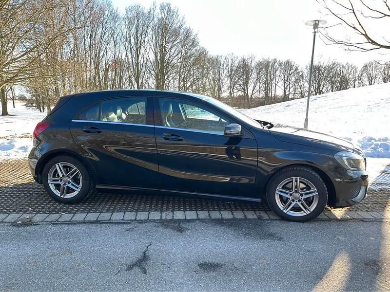 Brugt Mercedes A200 Business 136 HK (100 kW) 2015 Sort Hatchback