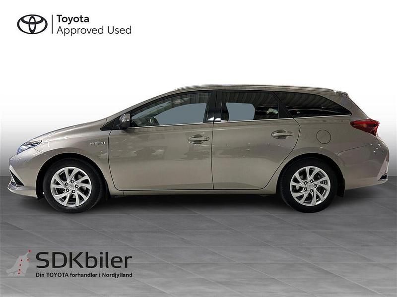 Brugt Toyota Auris Touring Sports Comfort 136 HK (100 kW) 2016 Oxide Stationcar