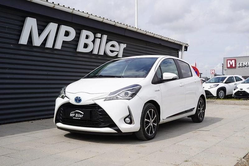 Hvid Brugt 2019 Toyota Yaris Hybrid H3 Hatchback | 104.900 kr. (God pris) - Billede 1/4