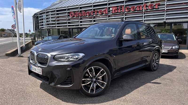 Sortmetal Brugt 2022 BMW iX3 M Sport SUV | 386.850 kr. (God pris) - Billede 1/4