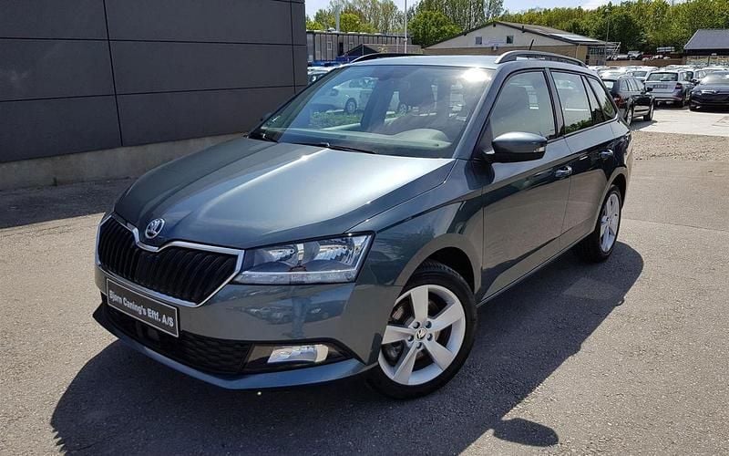 Quartz grey Brugt 2019 Skoda Fabia Style Stationcar | 159.900 kr. (Dyr) - Billede 1/2