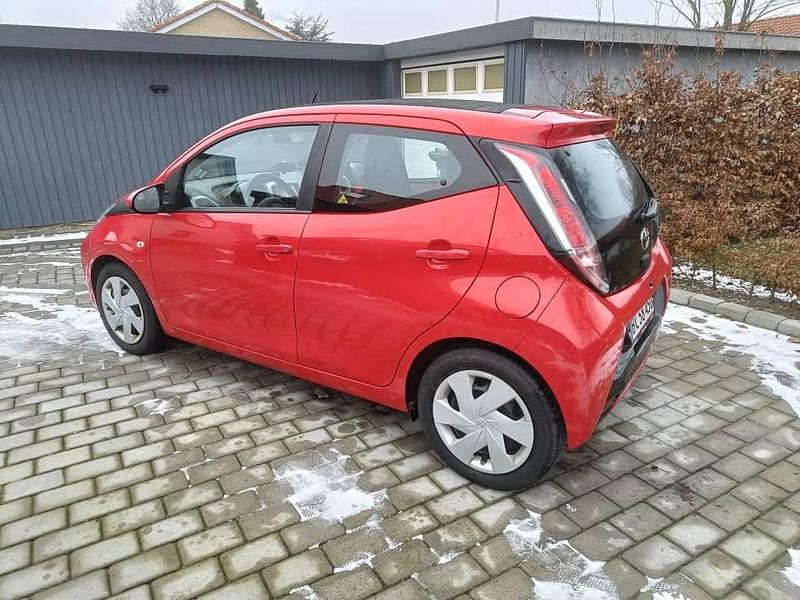 Brugt Toyota Aygo x-sky 68 HK (50 kW) 2016 Hatchback