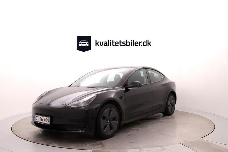 Brugt Tesla Model 3 Standard Range Plus 208 kW (283 HK) 2023 Sortmetal Sedan