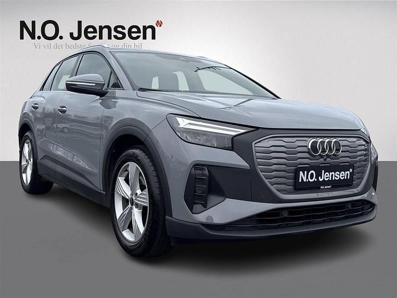 Farve ……………………………………………………………………. grå Brugt 2022 Audi Q4 e-tron SUV | 239.900 kr. (God pris) - Billede 1/4