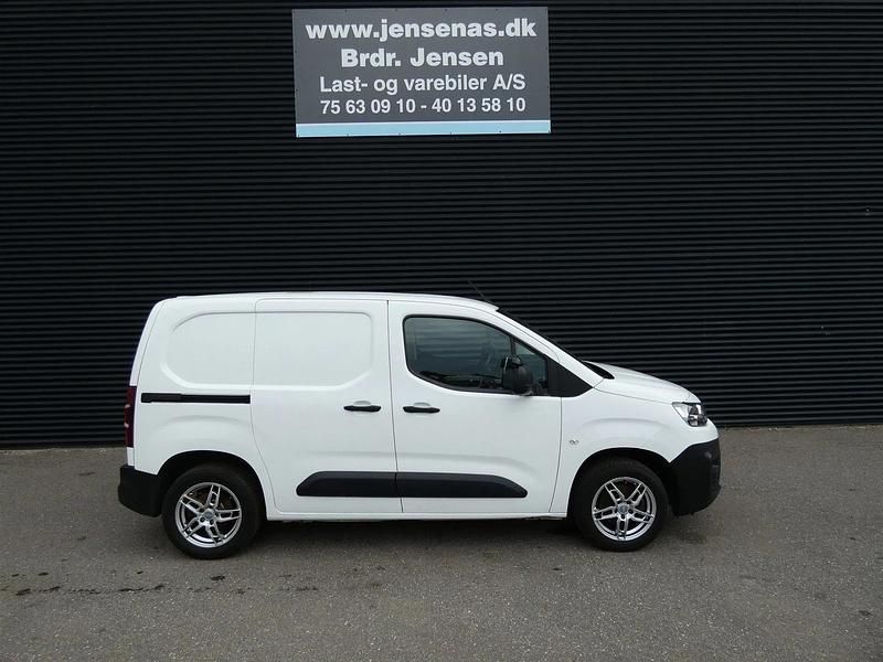 Brugt Citroën Berlingo Start 100 HK (73 kW) 2021 Hvid MPV