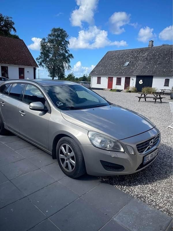 Brugt Volvo V60 114 HK (83 kW) 2012 Grå Stationcar