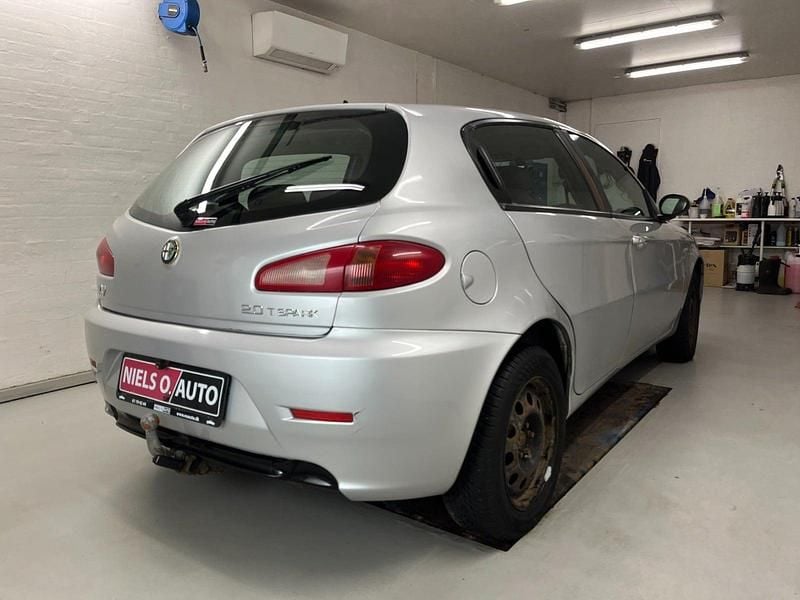 Brugt Alfa Romeo 147 150 HK (110 kW) 2005 Sølvmetal Hatchback